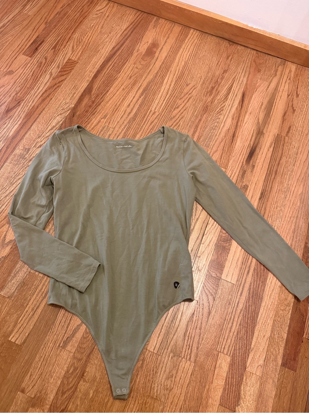 Abercrombie & Fitch Olive Green Long Sleeve Scoop Neck Bodysuit